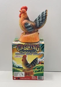 Gallo de plástico vintage con detector de movimiento y mini altavoz funcionando - Imagen 1 de 9