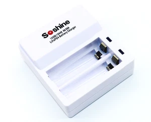 LiFePO4 Smart Charger 3.65v 250mA-500mA for 1-2 Li-Fe 3.2v AA 14500 AAA 10440 - Picture 1 of 13