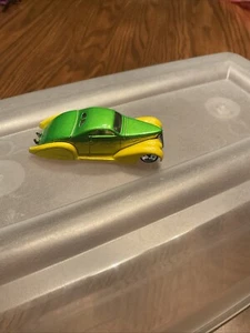 Hot Wheels SWOOP COUPE Lot Loose 1930's Ford Green Yellow - Picture 1 of 7