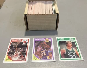 1989 Fleer Basketball Complete Set 1-168 Michael Jordan with 11 Stickers - Picture 1 of 4