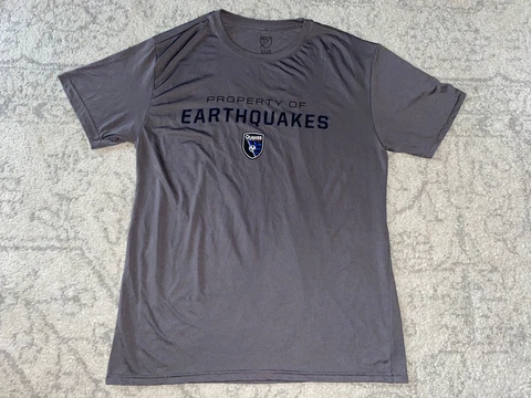 San Jose Earthquakes Men’s Shirt Large Jersey Loose Knit MLS Soccer Futbol Tee Cover