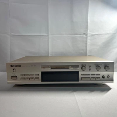 Pioneer MJ-D7 MINIDISC RECORDER MD Deck ASRAC-SYSTEM AC100V 50/60Hz 13W - Photo 1/4