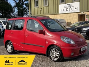 2001 Toyota Yaris Verso 1.3 VVT-i Verso GLS 5dr MPV Petrol Manual - Picture 1 of 24