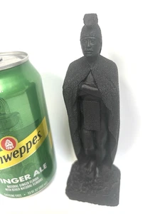 Vintage Coco Joe’s Hawaiian Volcanic Handcarved FIGURINE of KING KAMEHAMEHA 5.5” - Picture 1 of 5