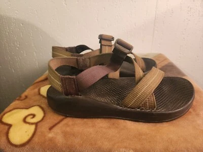 Chaco Z1 经典运动凉鞋多色男式美国 8 Vibram 鞋底 #50 — 第 1/4 张图片