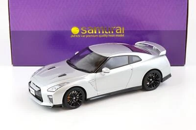 1:18 Kyosho Samurai 2020 Nissan GT-R (R35) Coupe Argento Metallico KSR18044S - Immagine 1 di 4
