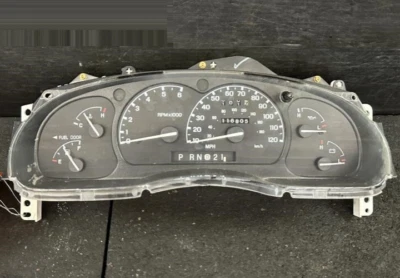1996-1997 Ford Ranger Explorer Speedometer Gauge Cluster MPH Tachometer OEM - Image 1 of 4