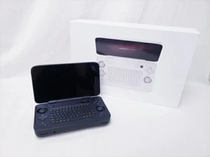 AYANEO FLIP KB Ryzen7-7840U/5.5/32GB/2TB Gaming UMPC Black AMD Radeon Used - Picture 1 of 4