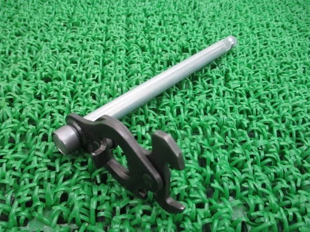 HONDA GENUINE GEARSHIFT SPINDLE XR80R XR100R CRF100F  OEM 24610-GN1-000 - Image 1 of 1