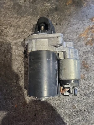 BMW E60 Starter Motor  5 SERIES 2008 - 2010 3.0 Petrol 1005831379 - Image 1 of 4