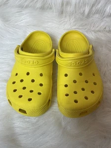 Crocs Original Classic Clogs Shoes Sandals BRIGHT Yellow Unisex Mens 5 Women 7 - Picture 1 of 5