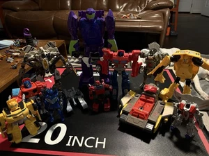 Large Lot Of Recent And Vintage Transformers. Good Condition.  See All Pics! - Picture 1 of 12