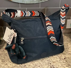 KIPLING ALLENYA KIB3K7 Blue Chevron Web Strap Monkey Keychain-Matt MSRP $129 NWT - Picture 1 of 8