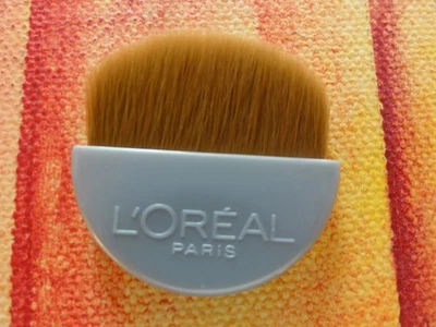 L´OREAL kleiner Rougepinsel * NEU * für unterwegs * Loreal Rouge Pinsel - Bild 1 von 2