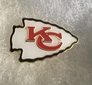 Kansas City Chiefs Retro Logo Lapel Pin great for hats , vests , shirts , gifts - Picture 1 of 2