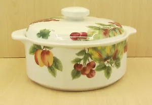 Royal Doulton Vintage Grape Casserole Bowl Dish with Lid TC 1193 Veg Serving - Picture 1 of 9