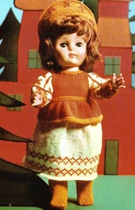 Patons 3009 Dolls' Clothes Around the World Spanish/Eskimo/Mexican/Dutch/Swedish - Picture 1 of 9