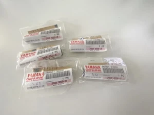YAMAHA SR WR XJ XT YZ Originale Molle Frizione Set Di 5 Pezzi NUOVO - Foto 1 di 5