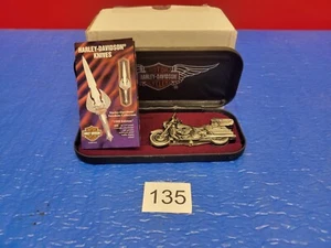 Harley Davidson FLHCUT Ultra Classic Electra Glide Die Cast Motorcycle KnifeHD12 - Picture 1 of 7