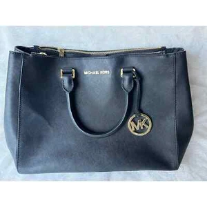 Authentic Michael Kors Savannah Leather handbag black - Picture 1 of 8