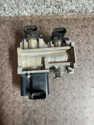 Polaris Ranger, Kawasaki Mule Mikuni 632072 Carburetor Throttle Body - Image 1 of 4