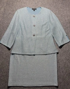 Traje chaqueta y falda punto tweed St.John 16 botones con joyas en azul claro o aguamarina - Imagen 1 de 20