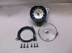 1967 1968 MERCURY COUGAR STANDARD BASE IN DASH CLOCK - Picture 1 of 12