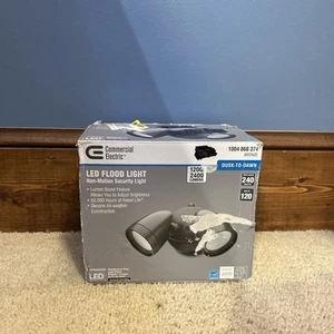 GE Dusk Dawn Sensor LED Flood Light 1004868374 - Picture 1 of 5