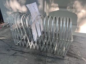 Vintage Spezial Aluminium Akkordeon Magazin Datei Halter erweiterbarer Griff MCM Swag - Bild 1 von 12