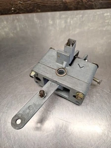 OEM GENUINE John Deere Steering Lever Assembly Left Z225 M154079 M154080 - Picture 1 of 8