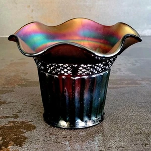 Northwood Carnival Amethyst Glas 3,5" Flöte Hut Vase Vintage - Bild 1 von 5