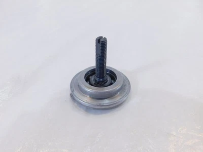 Placa de montaje y tornillo de ajuste de embrague Harley Davidson Sportster 883 y 1200 Foto 1 de 4