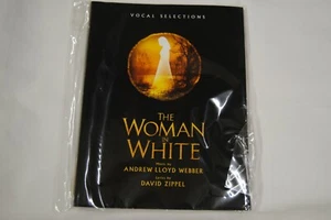 Il Donna IN Bianco Vocali Pianoforte Selections Musica Lirica Book Nuovo Licenza - Foto 1 di 2