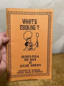Vintage University Of TN Medical Center Knoxville Staff 12 E. Pavilion Cookbook - Picture 1 of 10