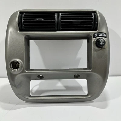 Ford Explorer Sport & Sport Trac 2001-2003 radio tablero bisel OEM Foto 1 de 4