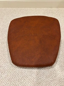 N14341 Back Cushion Fits International 580 Super K 580K 580SK 590 590T NO BOLTS - Picture 1 of 3