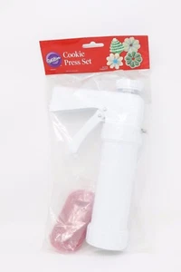 New Wilton Cookie Press Set Icing Piping Gun W/12 Different Holiday Disc Designs - Picture 1 of 5