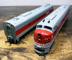 Rivarossi MONON EMD F7 Locomotive 2-Car Set Vintage Working item Made in Italy - Picture 1 of 12
