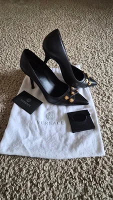 Tacones altos Versace Foto 1 de 4