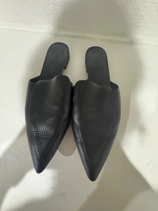 EVERLANE The Boss Mule Pointed Toe Pebbled Grained Italian Leather Black 8 - Picture 1 of 6