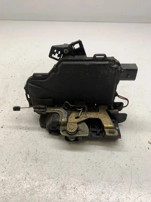 Cerradura puerta trasera derecha volkswagen passat b5 1999 dra42579 Foto 1 de 3