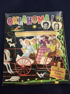 Libro de muñecas de papel raro 1956 de "Oklahoma" - "Shirley Jones" y "Gordon MacRae" * - Imagen 1 de 9