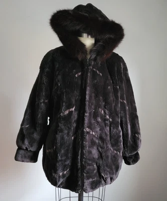 PARKA DE PIEL DE VISÓN ESQUILADA GENUINA MARRÓN PROFUNDO HECHA A MEDIDA CON CAPUCHA RECORTADA DE PIEL DE ZORRO Foto 1 de 4