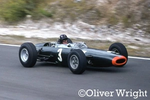 Graham Hill BRM BRM P261 at SPEED - Farbfoto - Bild 1 von 7