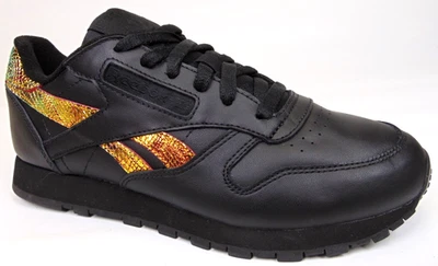 NEW Reebok Classic Women Casual Shoe Size 7.0 M, Black Leather Training Sneakers - Image 1 of 4
