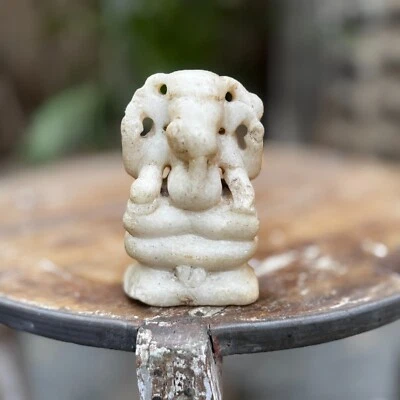 Estatueta rara antiga decorativa hindu adoração ídolo deus Ganesha - Imagem 1 de 4