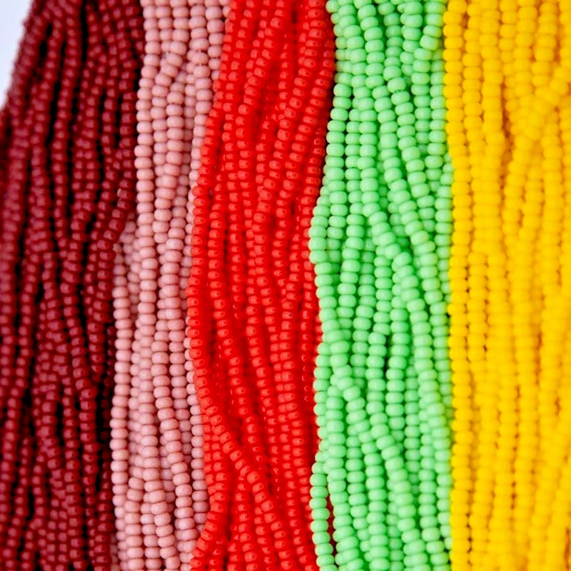 Paquete de cuentas de semillas de vidrio de rocaille checas 8/0 Preciosa Macrons Foto 1 de 1