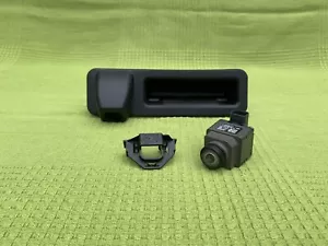 BMW G30 G31 G05 F40 Rückfahrkamera icam2-R Rückfahrkamera Kofferraumgriff Rückfahrkamera - Bild 1 von 24