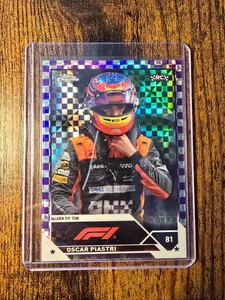Topps Chrome Formula 1 2023 Oscar Piastri Rookie Portrait Purple Checker #41 - Picture 1 of 2