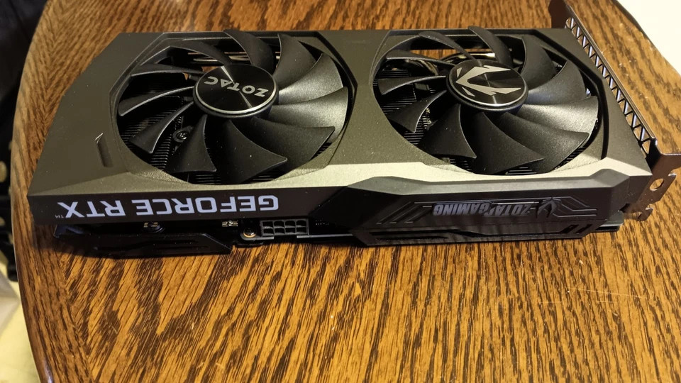 Tarjeta de gráficos Zotac GeForce RTX 3060 Ti TwinEdge 8 Gb GDDR6 Foto 1 de 1